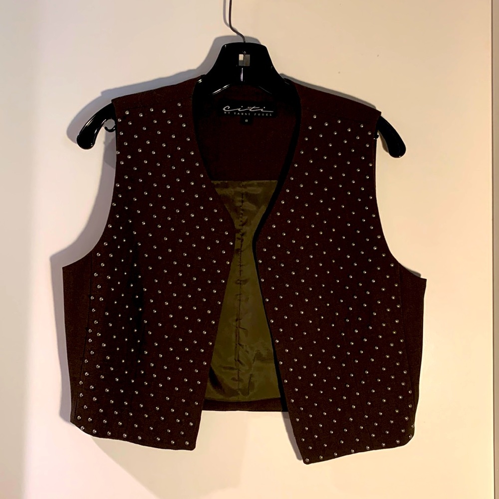 Short lined vest. Wool/poly Bronze studs. Kaki /brown 8 Beautifully made.